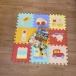 Piankowy dywan z puzzli